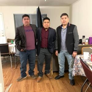 Meet your Posher, Santos